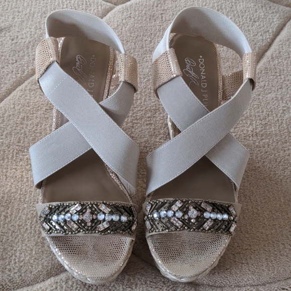 Donald Pliner Elastic Strap Wedges - Picture 2 of 8